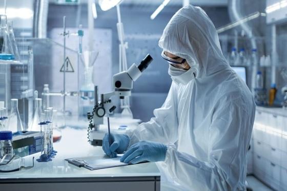 Técnicos de laboratório terão funções detalhadas em nova resolução da Farmácia