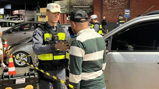 Oito pessoas são presas durante Lei Seca em VG.