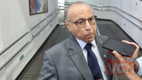 Segundo Júlio Campos, o governador indicou que, caso renuncie ao cargo até abril de 2026 para concorrer ao Senado, sua esposa também poderá se lançar como candidata