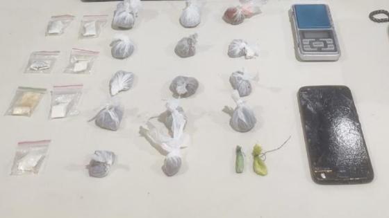 Mulher é presa com 23 porções de drogas em VG.