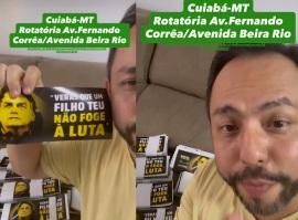 Com tornozeleira, Bolsonaro recebe apoio em buzinaço em Cuiabá