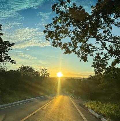 Sol forte e ar seco vão dominar Várzea Grande esta semana
