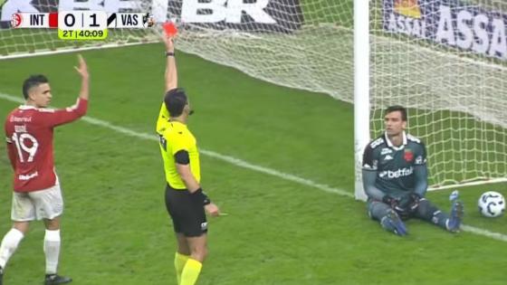 CBF apoia árbitro e diz que expulsão de Léo Jardim foi correta.