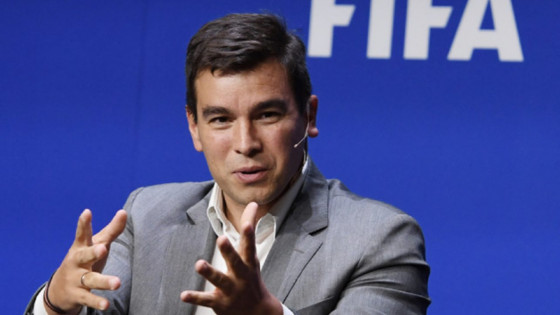 Diretor da Fifa rebate críticas da FifPro e acusa sindicato de buscar holofotes.