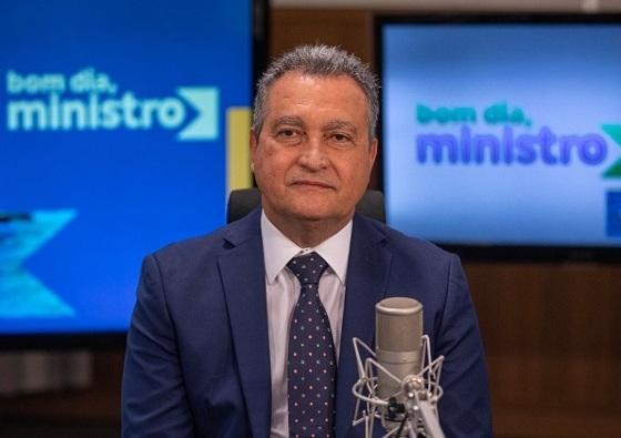 Rui Costa ataca Eduardo por boicote nos EUA