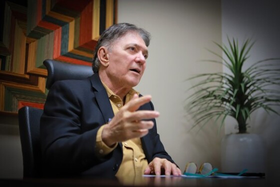 Conselheiro articula aumento de orçamento para educação infantil.