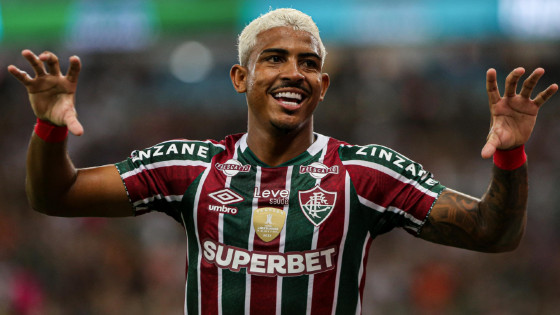 John Kennedy deve renovar contrato com Fluminense.