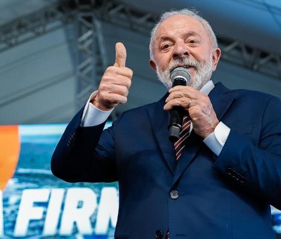 Saúde é prioridade para Lula, que cita Biden em decisão sobre candidatura