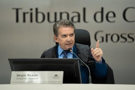 TCE-MT identifica irregularidades em mais de 60 mil consignados de servidores