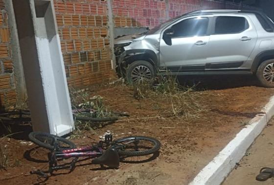Colisão mata mulher e fere criança em Glória D’Oeste